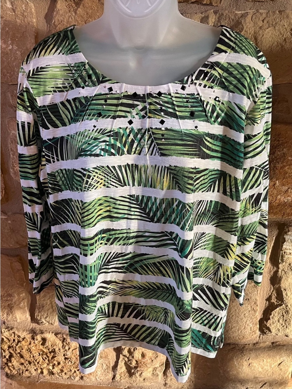 Alfred Dunner Green and White Tropical Leaf Print Blouse